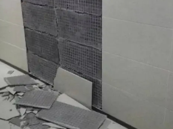 广安市瓷砖空鼓维修公司分享下广安市墙砖松动维修的知识